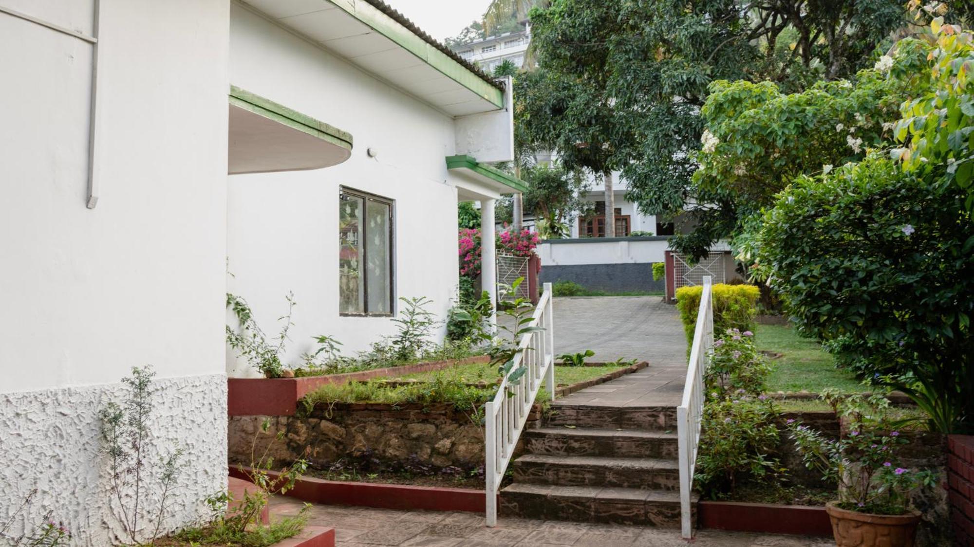 Kandy Boutique Villa By Fortuna Bungalows Exterior foto