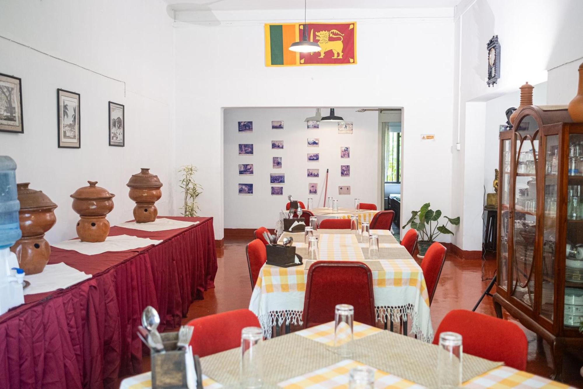 Kandy Boutique Villa By Fortuna Bungalows Exterior foto
